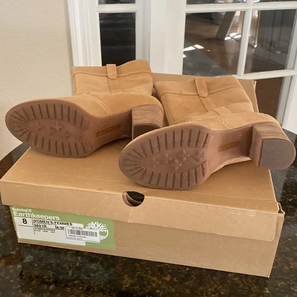 Timberland Earthkeepers Suede Boots - Picture 6 of 7